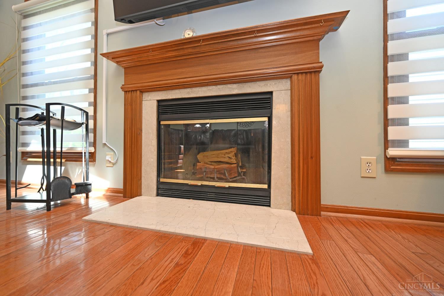 3444 Cutter Lane Maineville, OH 45039 - Photo 10 of 62 Wood burning fire place is nice have for those chilly days!