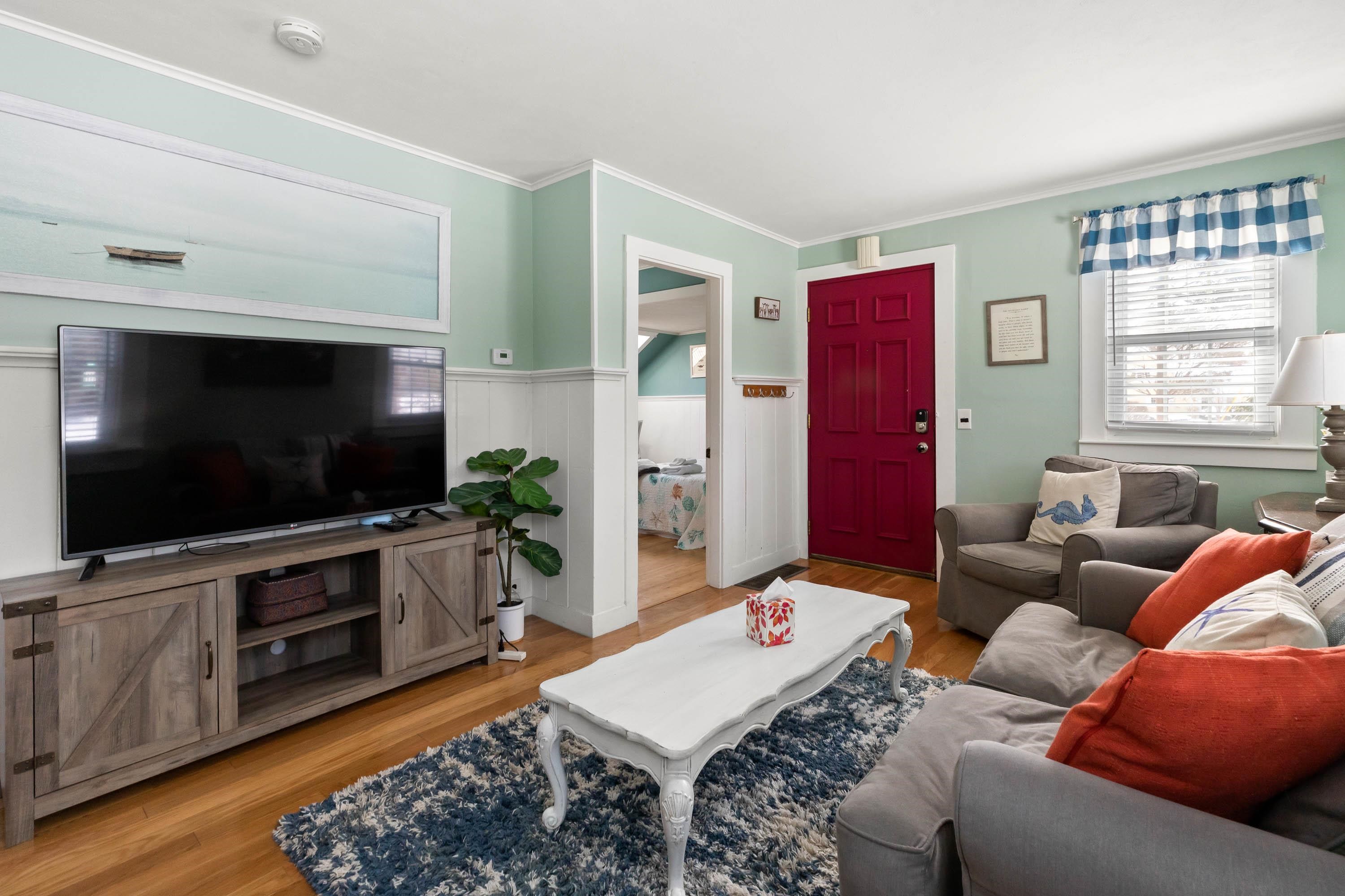 18 Hampton Falls Road Exeter, NH 03833 - Photo 5 of 26 Gallery Image 5