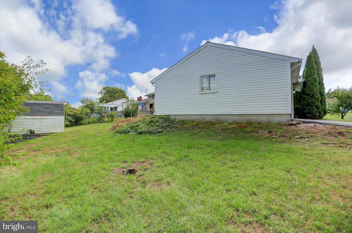 119 Dill Road York, PA 17404 - Photo 25 of 25 Gallery Image 25