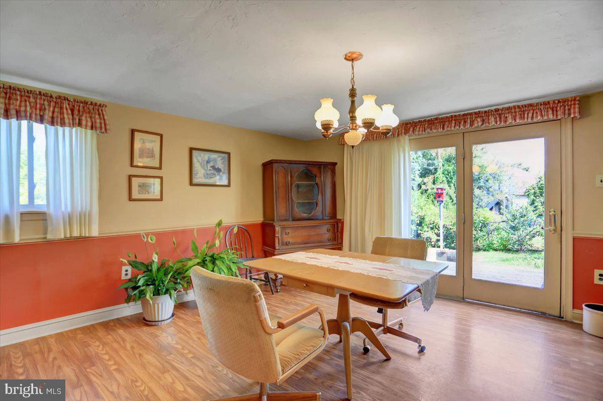 119 Dill Road York, PA 17404 - Photo 9 of 25 Gallery Image 9