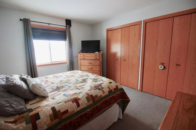 $248,000 | 130 12th Street North, Breckenridge, MN 56520