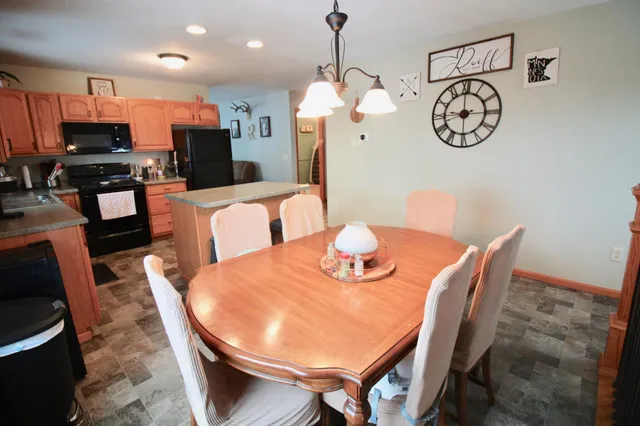 $248,000 | 130 12th Street North, Breckenridge, MN 56520