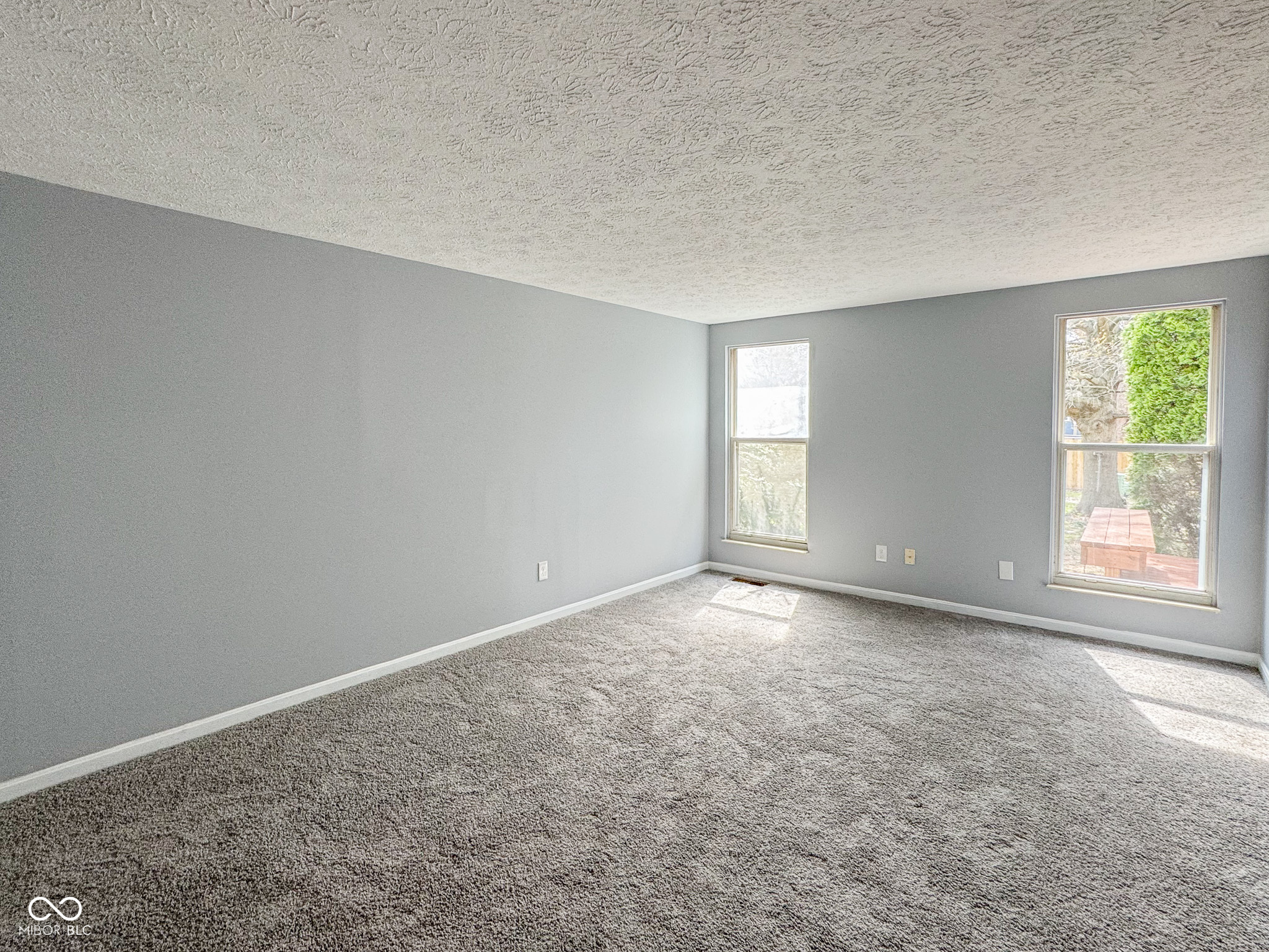 9362 Helmsdale Drive Indianapolis, IN 46256 - Photo 14 of 47