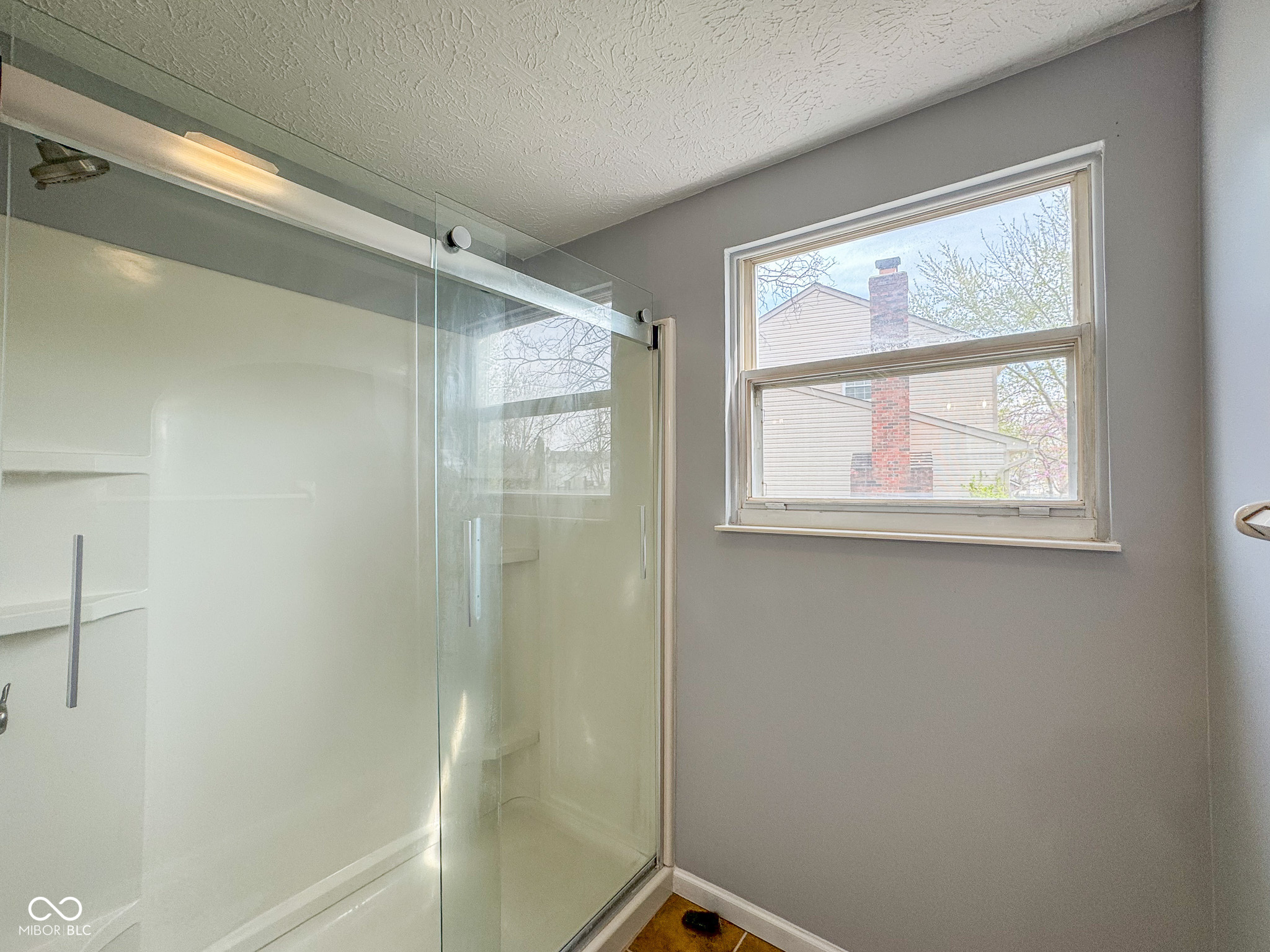 9362 Helmsdale Drive Indianapolis, IN 46256 - Photo 19 of 47