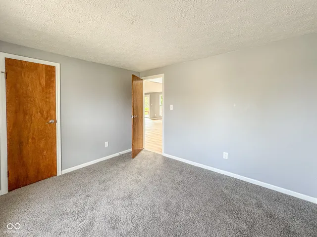 $365,000 | 9362 Helmsdale Drive, Indianapolis, IN 46256