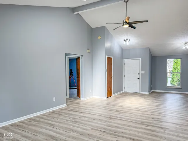 $365,000 | 9362 Helmsdale Drive, Indianapolis, IN 46256