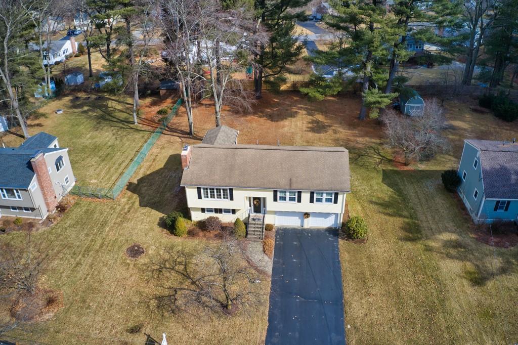 34 Thoreau Road Northborough, MA 01532 - Photo 10 of 32 Gallery Image 10