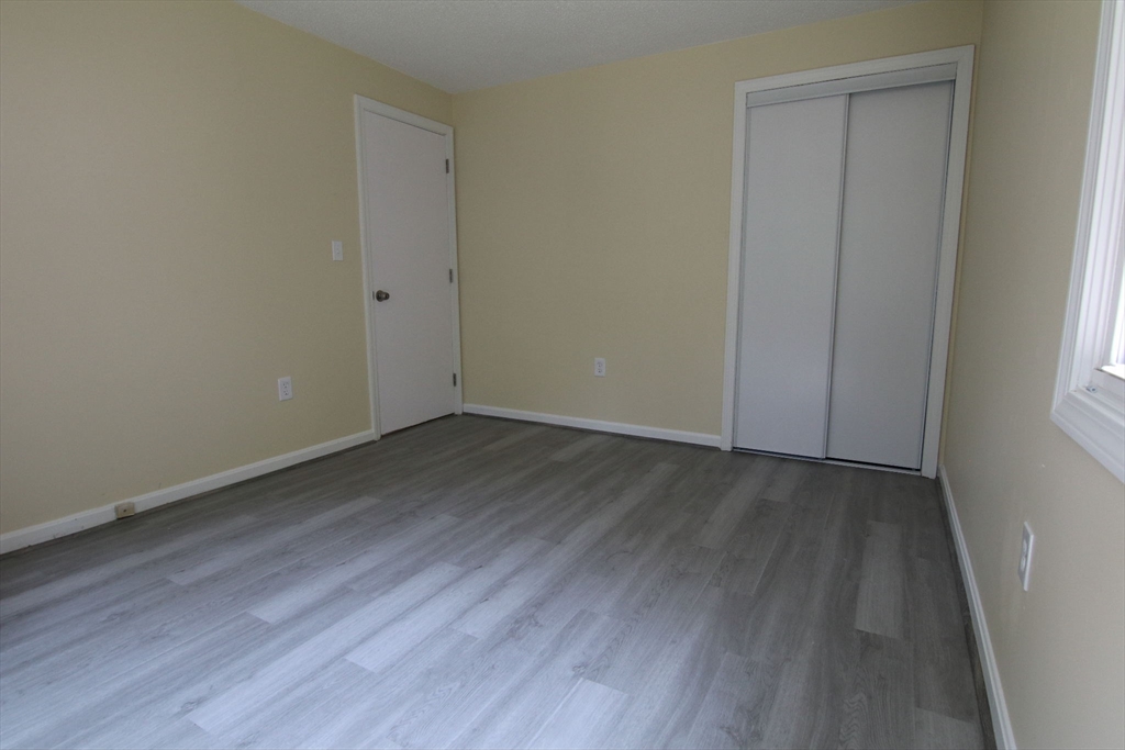 1430 Russell Road, Unit 12 Westfield, MA 01085 - Photo 5 of 14