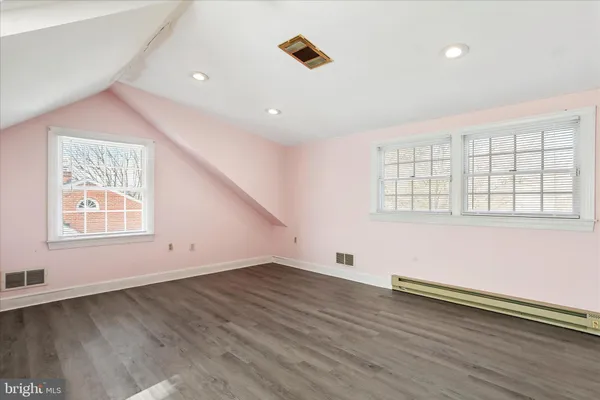 $479,000 | 425 West 15th Street, Front Royal, VA 22630