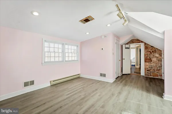 $479,000 | 425 West 15th Street, Front Royal, VA 22630