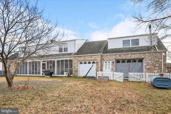 $479,000 | 425 West 15th Street, Front Royal, VA 22630