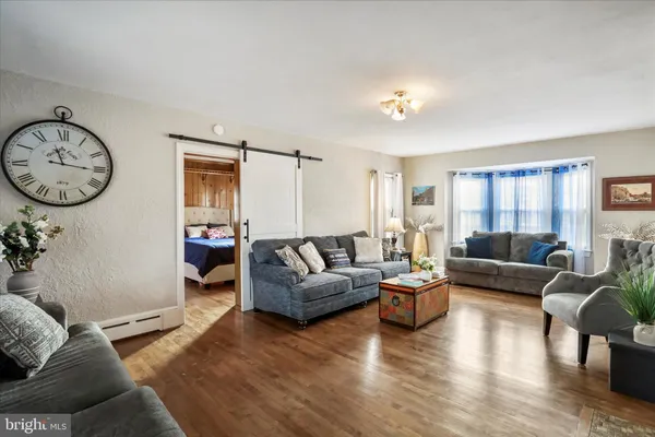 $479,000 | 425 West 15th Street, Front Royal, VA 22630