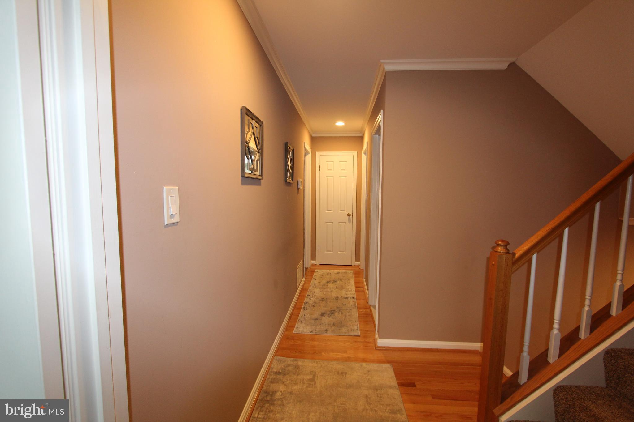 5145 Columbia Road, Unit 831 Columbia, MD 21044 - Photo 13 of 38 Upstairs Landing
