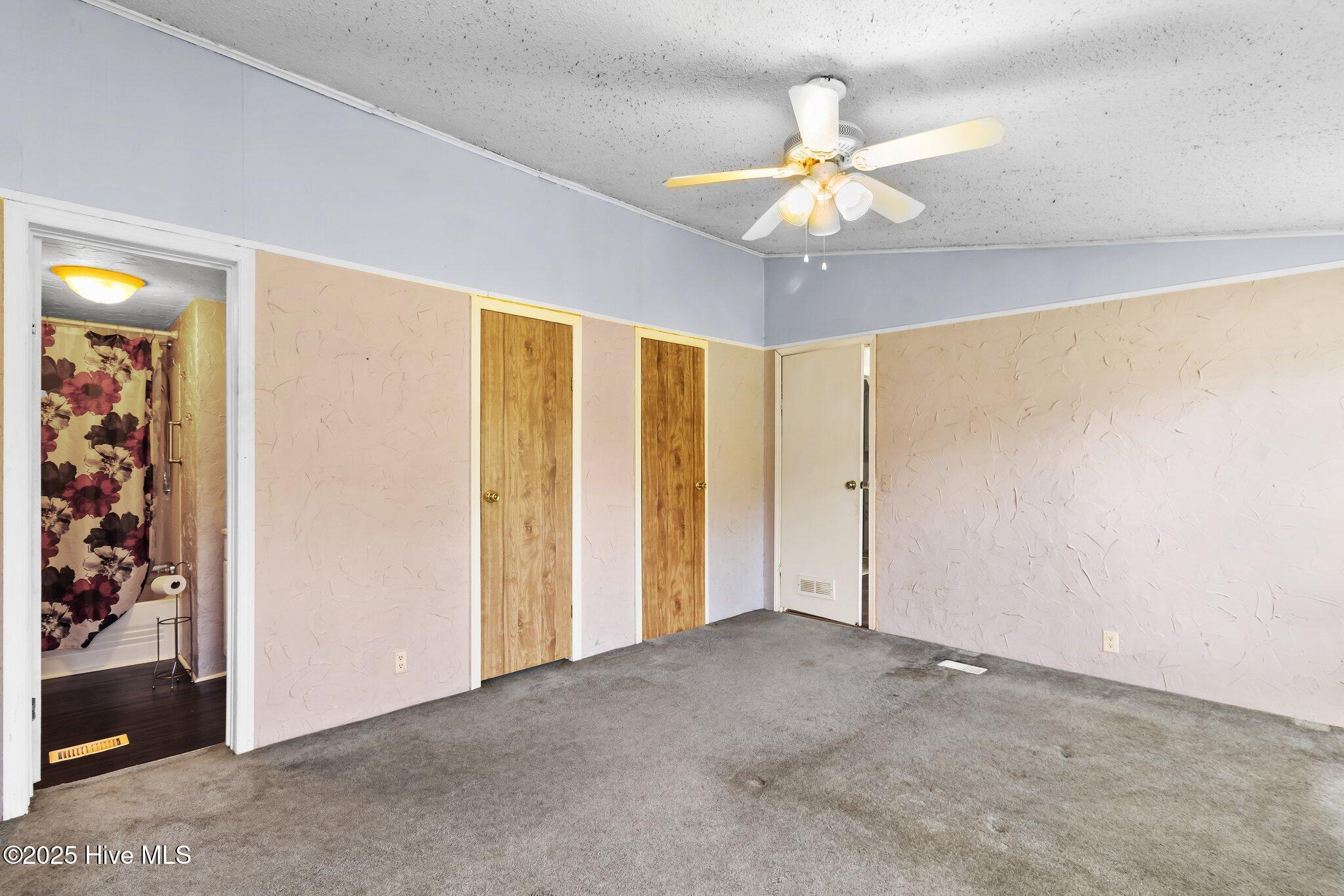 137 Robert Walker Road Moyock, NC 27958 - Photo 13 of 20 14-web-or-mls-137-robert-walker-rd