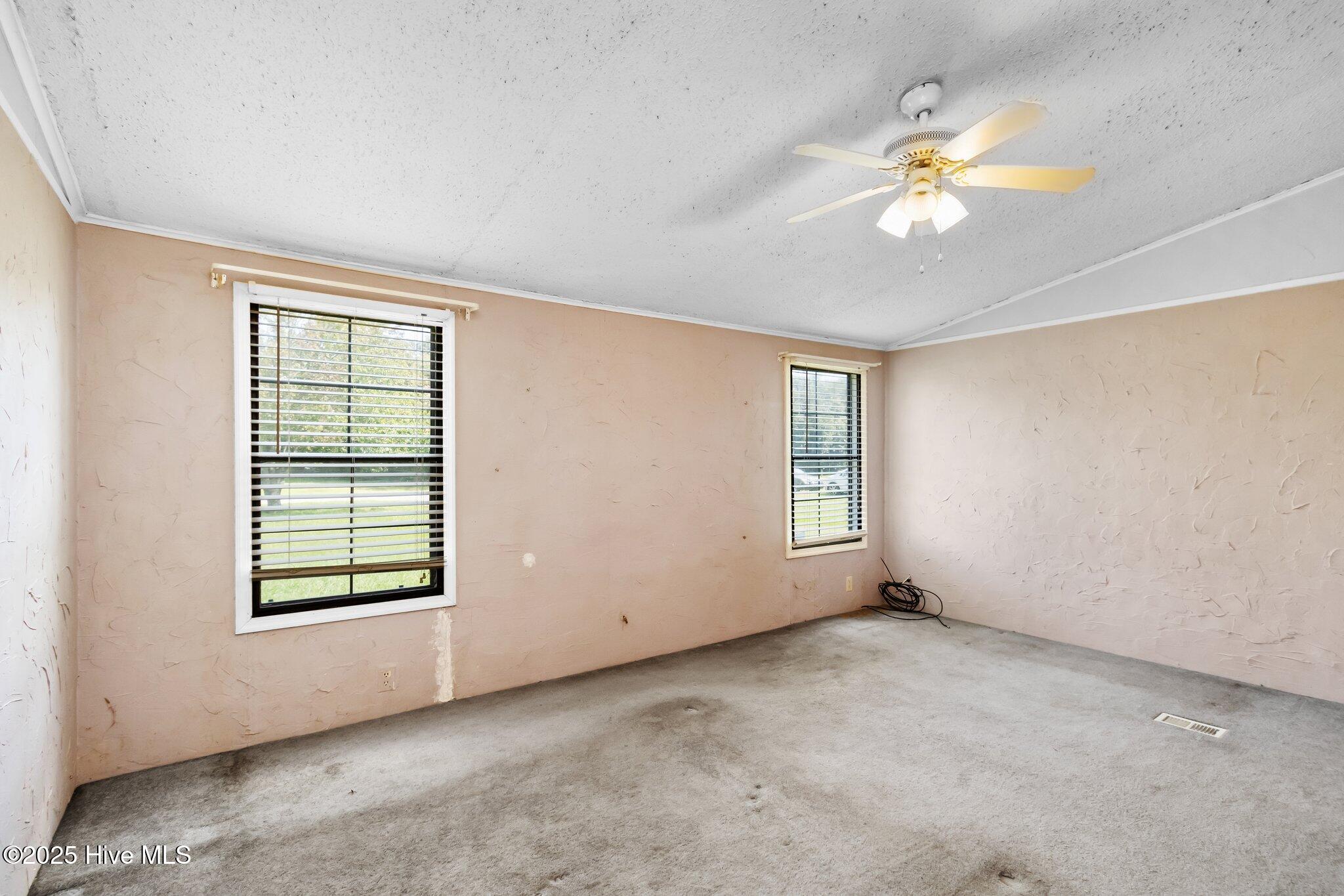 137 Robert Walker Road Moyock, NC 27958 - Photo 14 of 20 13-web-or-mls-137-robert-walker-rd