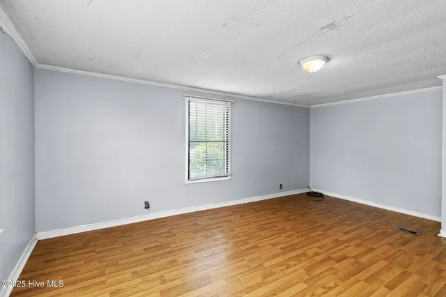 $215,000 | 137 Robert Walker Road, Moyock, NC 27958