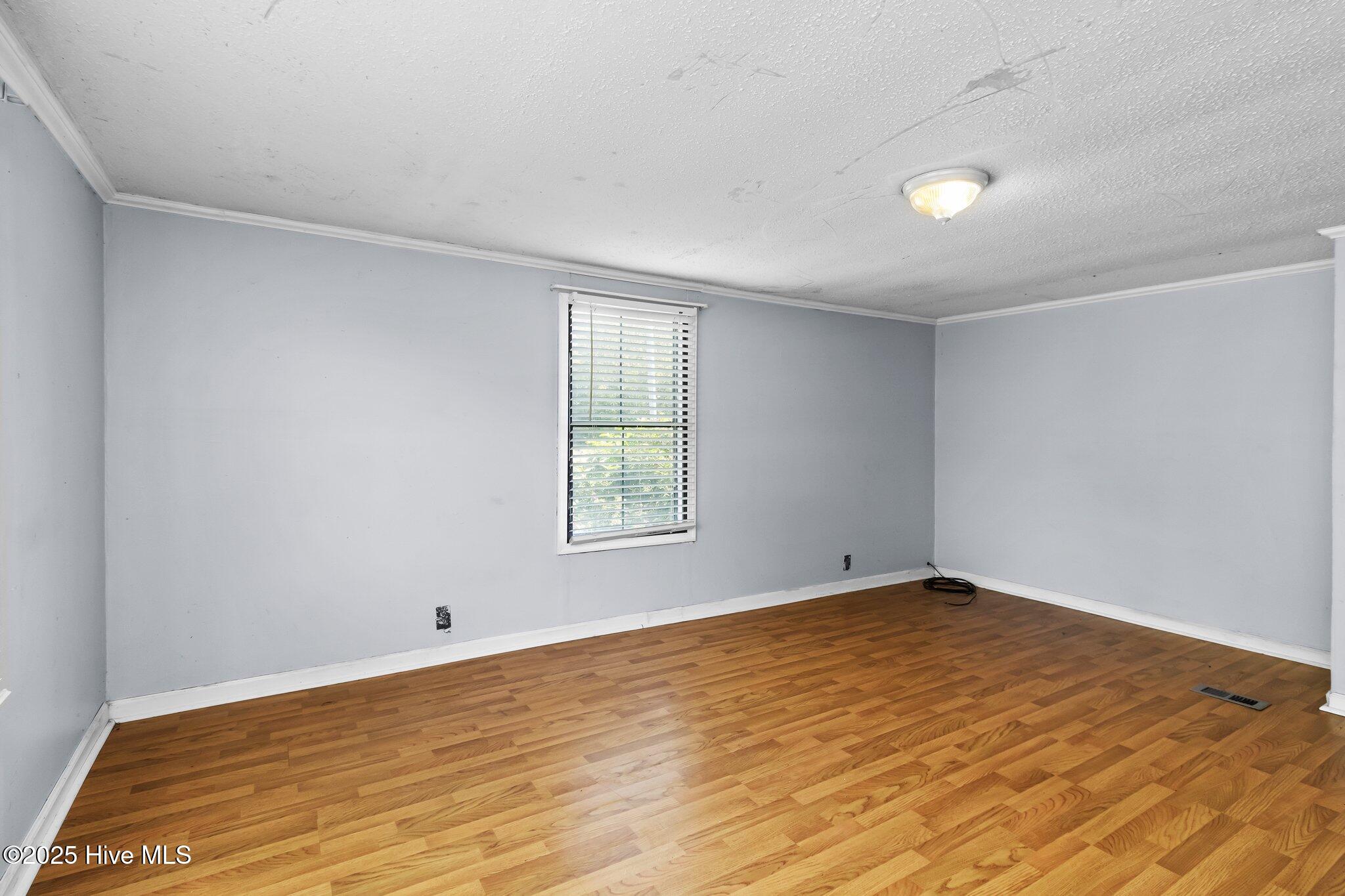 137 Robert Walker Road Moyock, NC 27958 - Photo 17 of 20 17-web-or-mls-137-robert-walker-rd