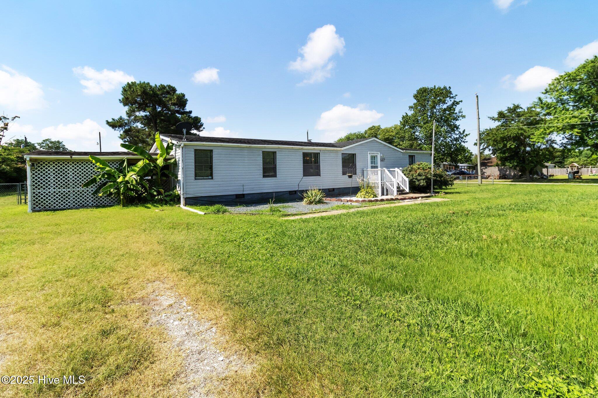 137 Robert Walker Road Moyock, NC 27958 - Photo 2 of 20 1-web-or-mls-137-robert-walker-rd