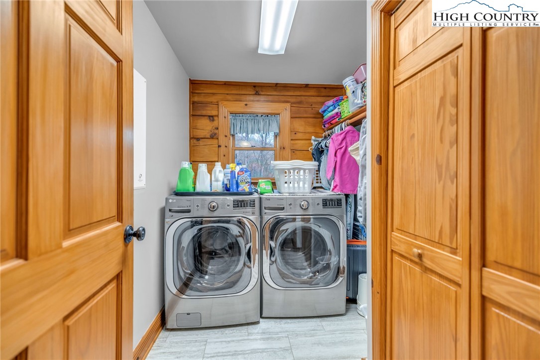 632 Big Tree Road West Jefferson, NC 28694 - Photo 29 of 48 a utility room with dryer and washer