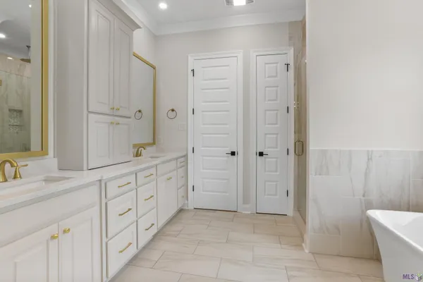 $675,000 | 6240 Tezcuco Court, Gonzales, LA 70737