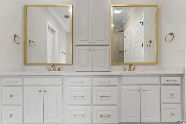 $675,000 | 6240 Tezcuco Court, Gonzales, LA 70737