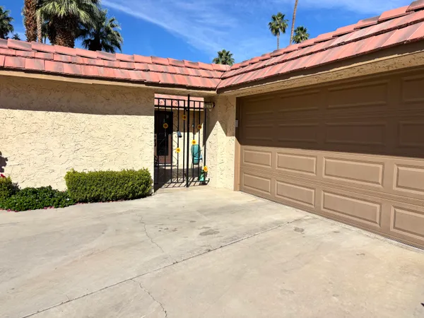 $527,000 | 35105 Paseo Malaga, Cathedral City, CA 92234