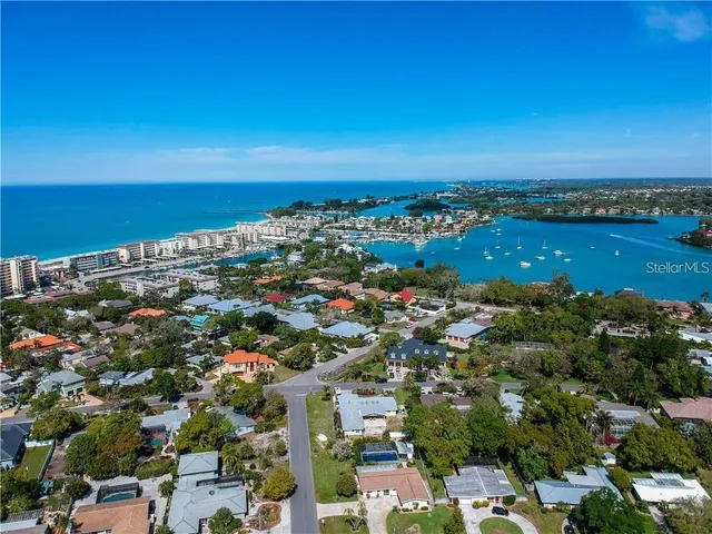 $3,300 | 525 Parkdale Mews, Unit 525, Venice, FL 34285