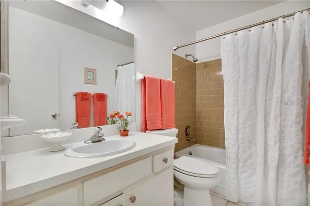 $3,300 | 525 Parkdale Mews, Unit 525, Venice, FL 34285