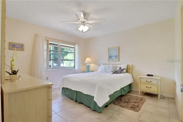 $3,300 | 525 Parkdale Mews, Unit 525, Venice, FL 34285
