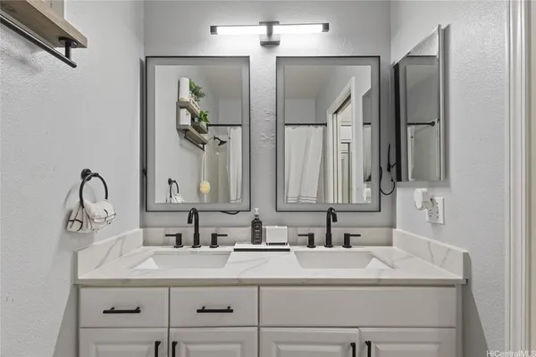 $3,200 | 95-781 Wikao Street, Unit A202, Mililani, HI 96789