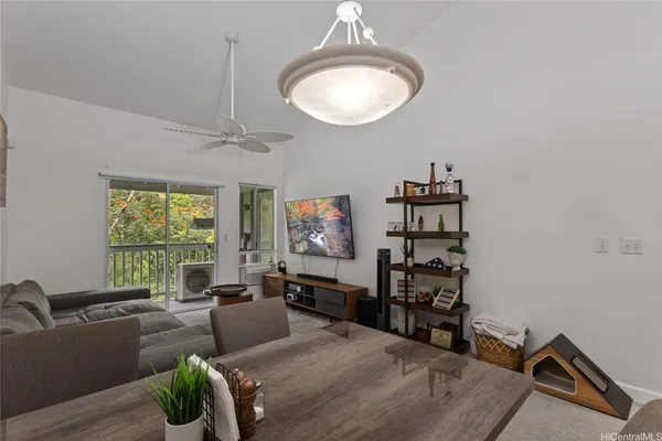 $3,200 | 95-781 Wikao Street, Unit A202, Mililani, HI 96789