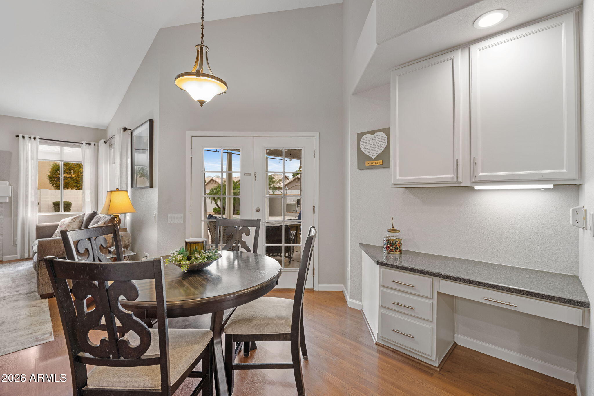 16008 South 38th Way Phoenix, AZ 85048 - Photo 15 of 47 a dining room with furniture and window