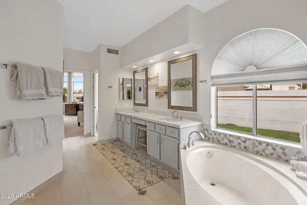 $850,000 | 16008 South 38th Way, Phoenix, AZ 85048