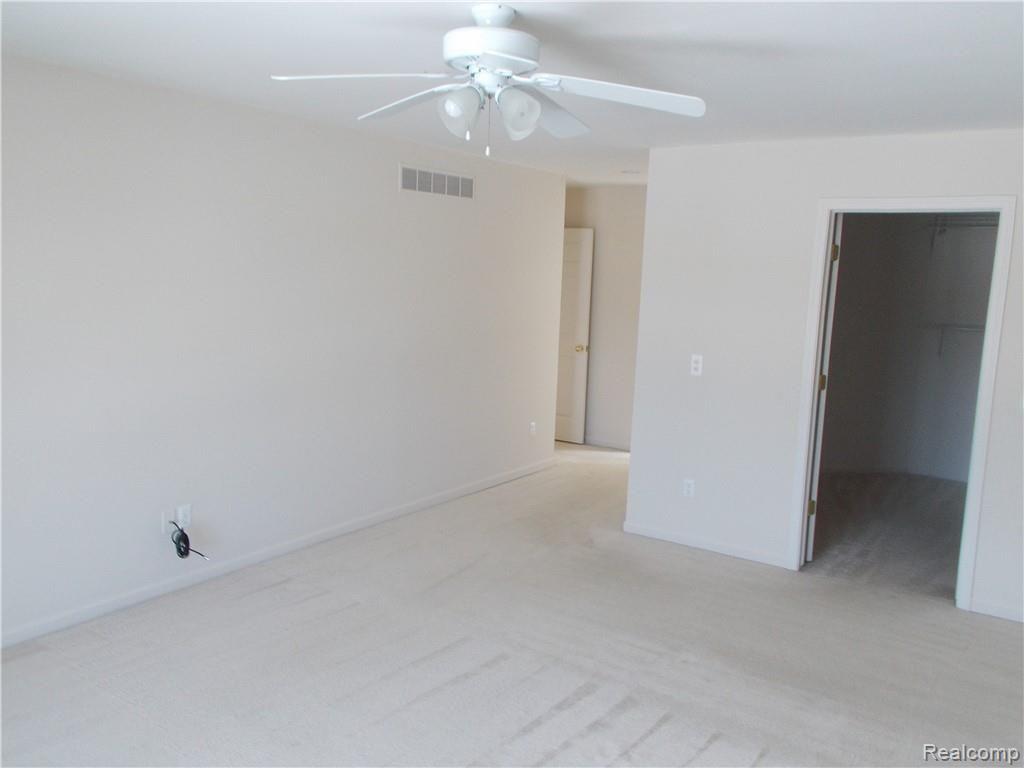 3475 Wyndam Lane Rochester, MI 48306 - Photo 8 of 11