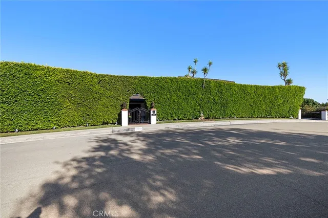 $2,899,000 | 3030 Mountain View Drive, Laguna Beach, CA 92651
