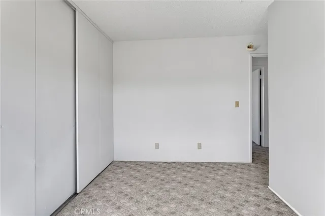 a view of a livingroom with an entryway