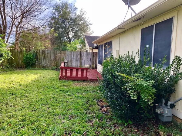 $1,950 | 2403 Chimneystone Circle, Sugar Land, TX 77479