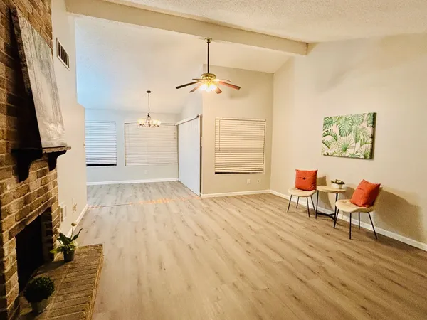 $1,950 | 2403 Chimneystone Circle, Sugar Land, TX 77479