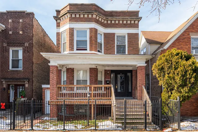 $400,000 | 7522 South Langley Avenue, Chicago, IL 60619