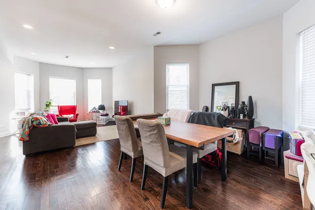 $400,000 | 7522 South Langley Avenue, Chicago, IL 60619