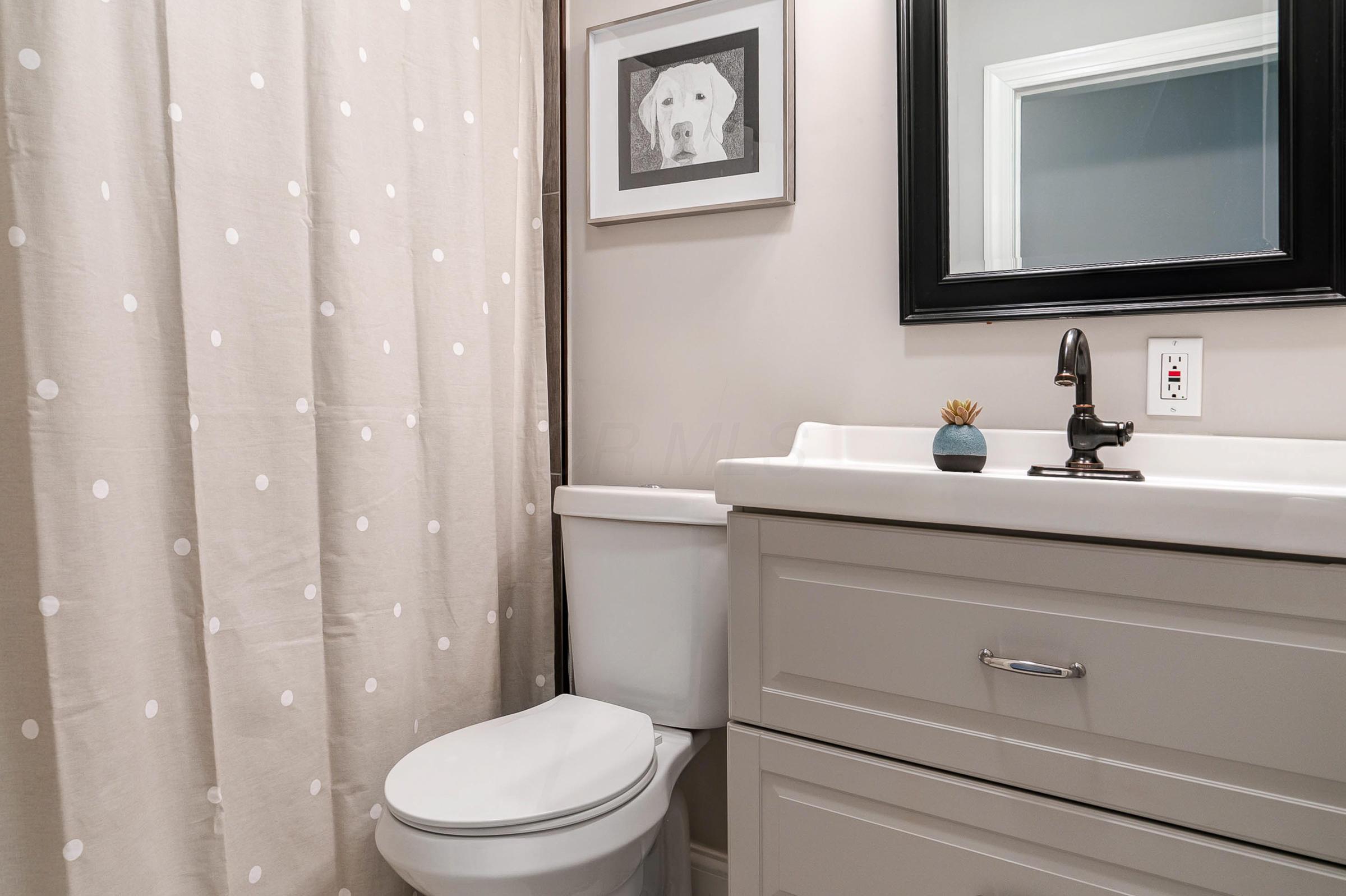 3500 Redding Road Columbus, OH 43221 - Photo 23 of 34 Gallery Image 23