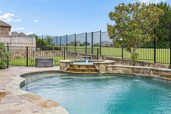 $715,000 | 625 Southwestern Drive, Rockwall, TX 75087