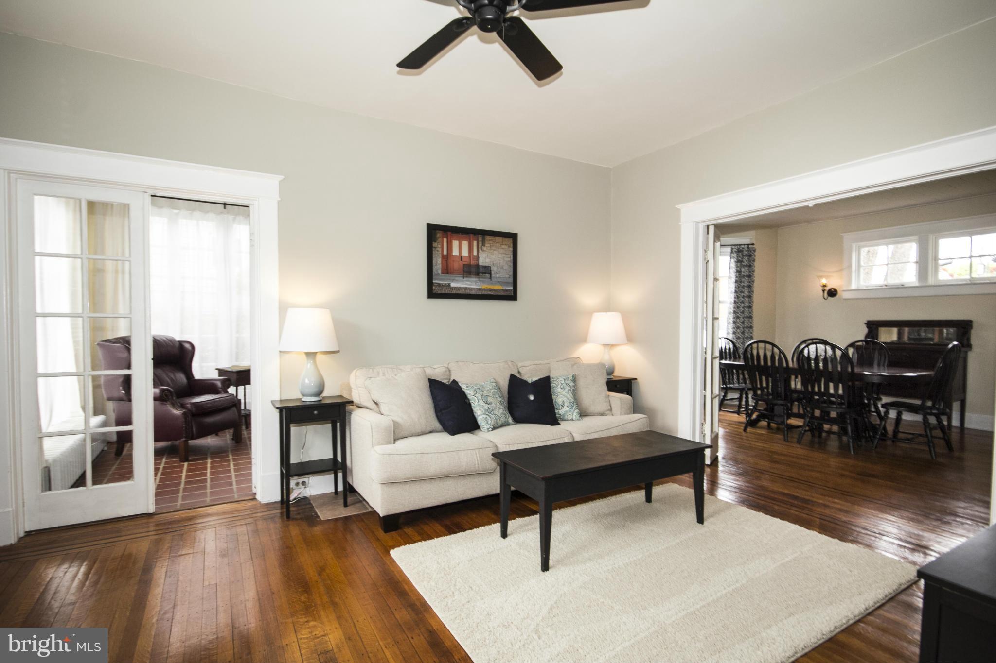 3206 Beverly Road Baltimore, MD 21214 - Photo 3 of 30 Living Room: great wood floors.