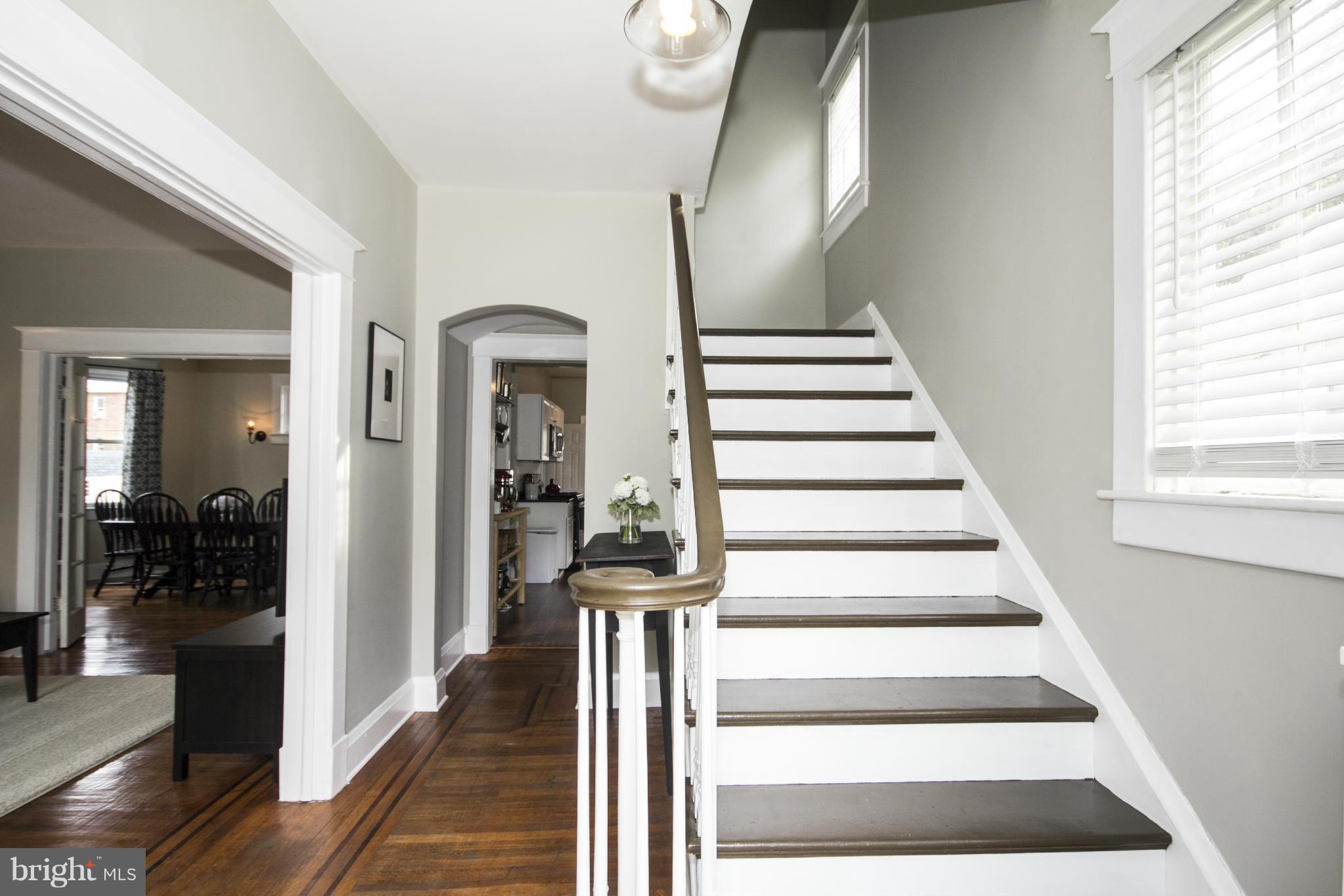 3206 Beverly Road Baltimore, MD 21214 - Photo 7 of 30 Wide Stairway; view toward Kitchen/Living Room