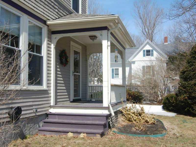 7 Grove Street Hallowell, ME 04347 - Photo 28 of 31 Entry.