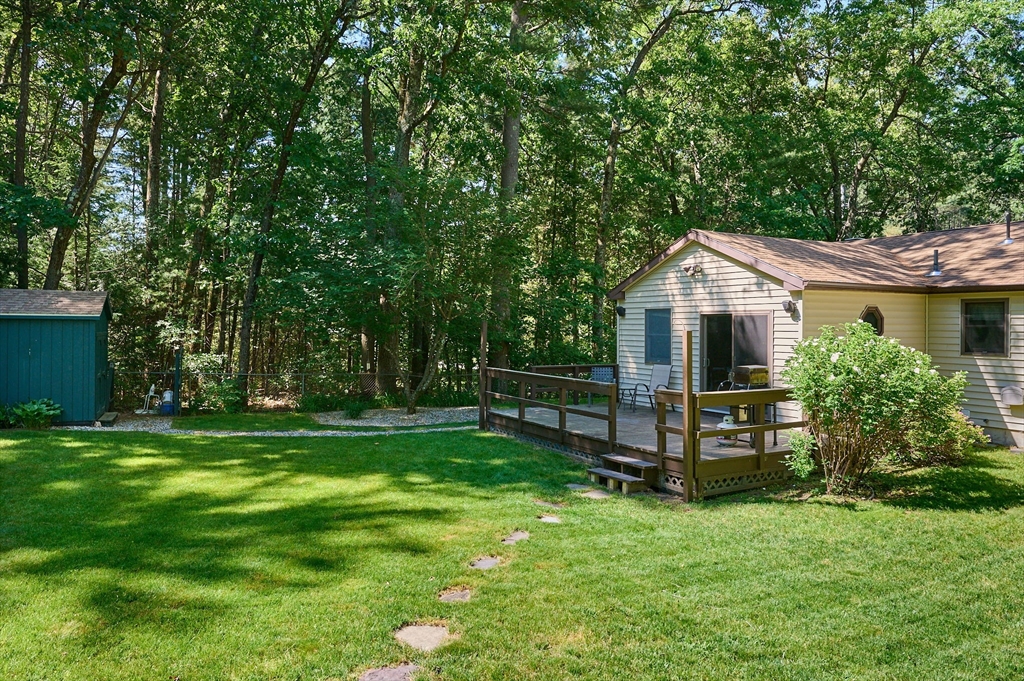 20 Cook Road Easthampton, MA 01027 - Photo 24 of 37