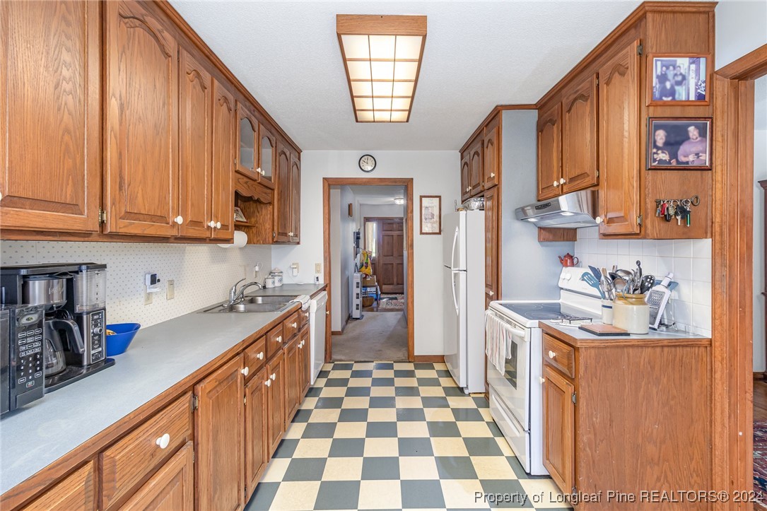 50 Hilltop Road Broadway, NC 27505 - Photo 6 of 16 Gallery Image 6