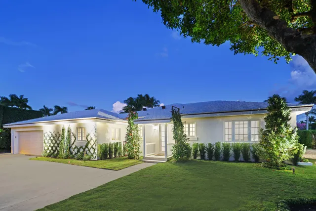 $12,750,000 | 257 Via Linda, Palm Beach, FL 33480