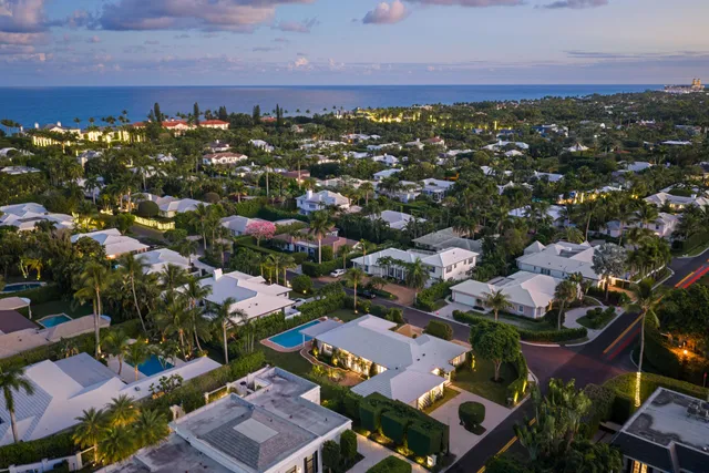 $12,750,000 | 257 Via Linda, Palm Beach, FL 33480
