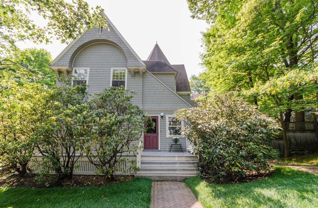 42 Brington Road Brookline, MA 02445 - Photo 1 of 25